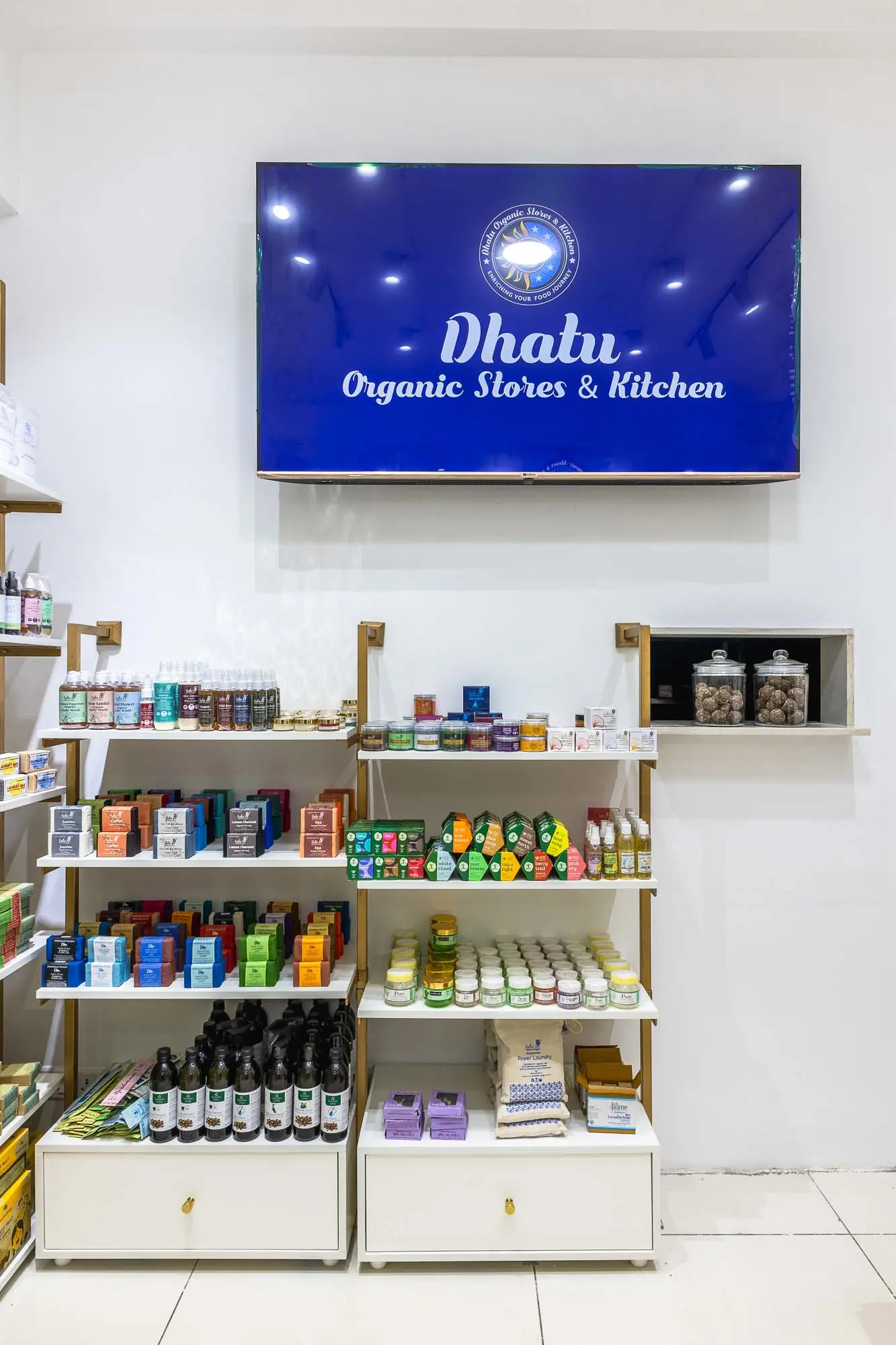 dhatu organic store